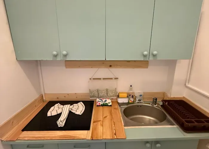 Middle Old Town Apartman *